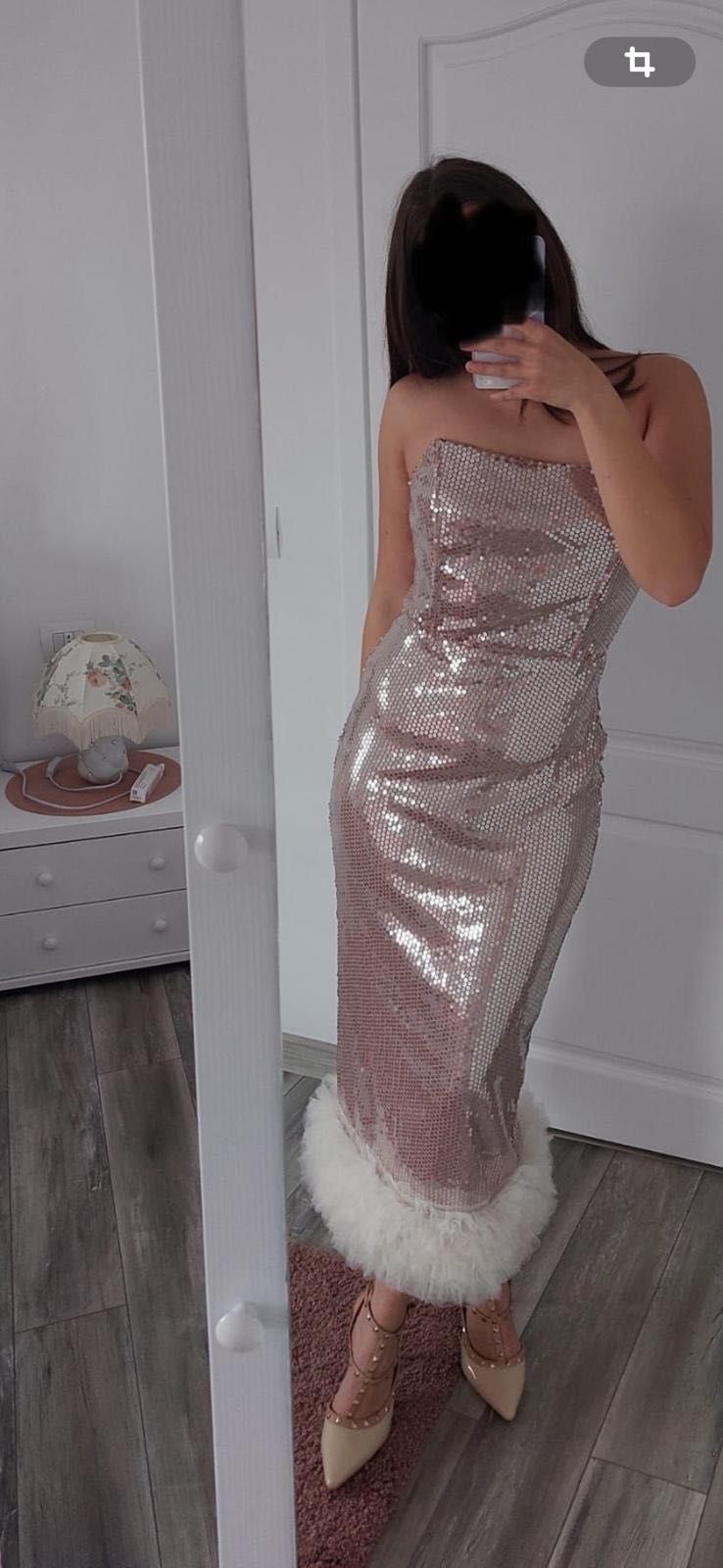 Rochie superbă paiete