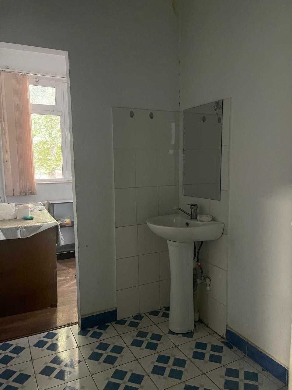 Феруза/Центральная Трасса/55м²/Не жилое/под офис/магазин