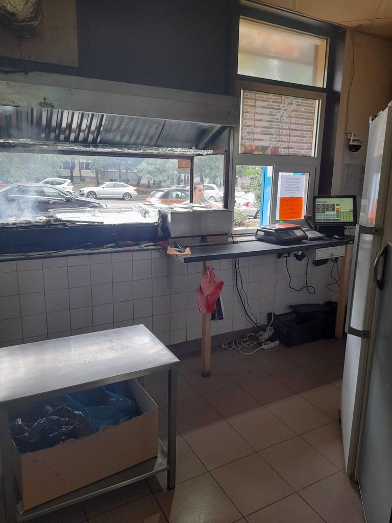 Продава се Заведение в София, Красна поляна 1 - 40 кв.м за 128 €/кв.м - Снимка #9