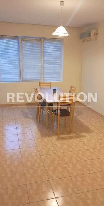Дава се под наем Двустаен апартамент в Варна, Левски - 58 кв.м за 350 € - Снимка #1