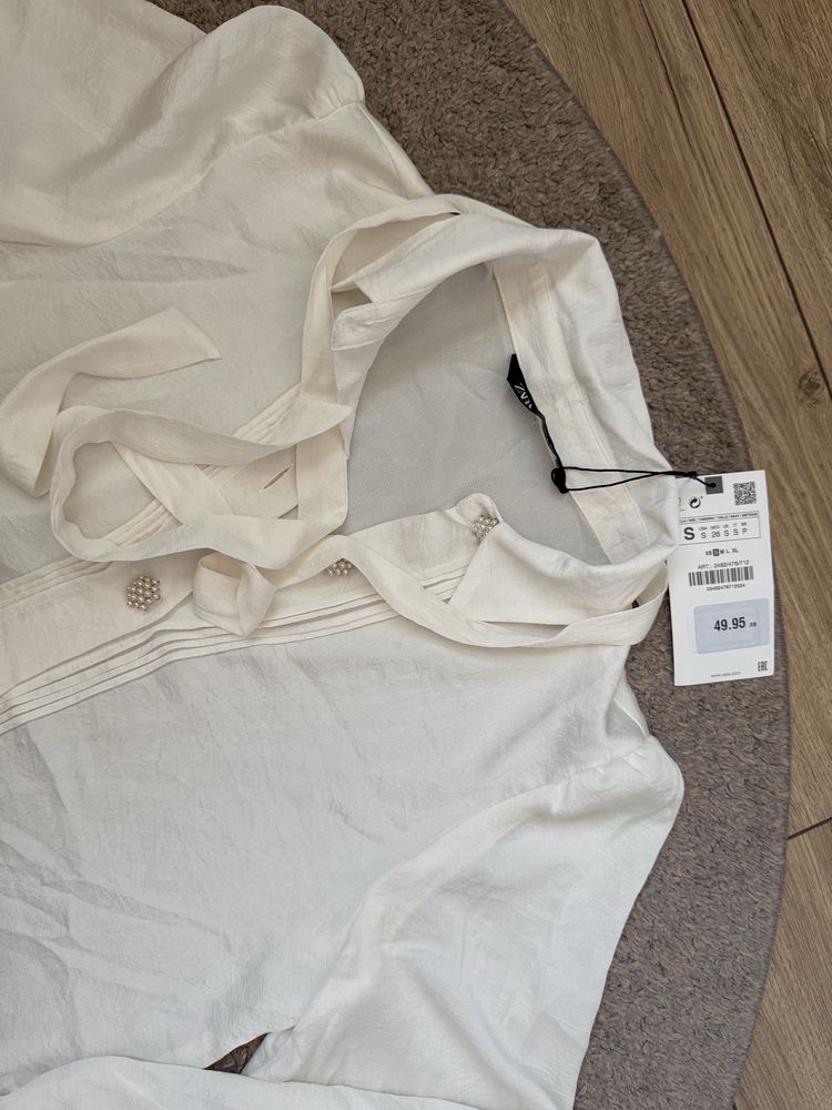 Нови Топове и ризи Avin, Guess, Zara