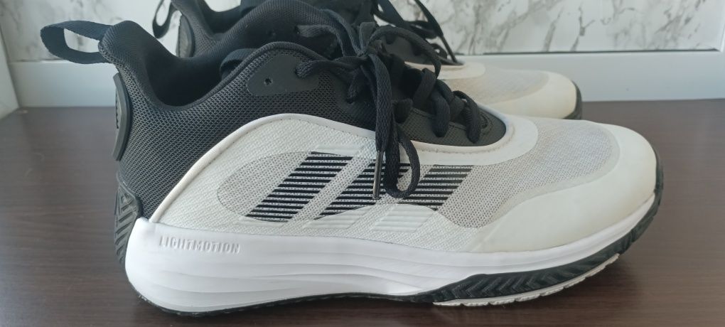 Маратонки за момиче Adidas