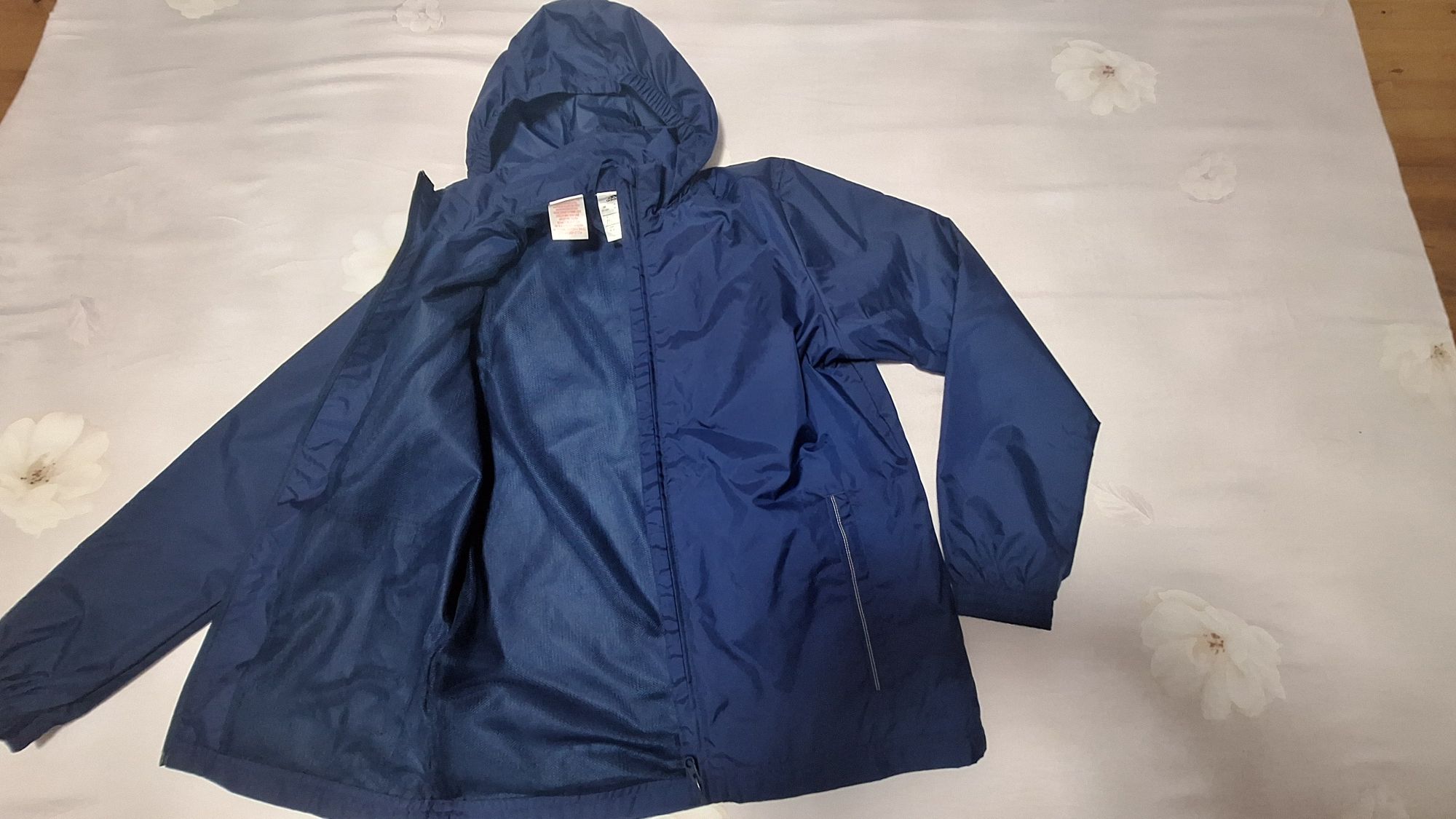 Пролетно - есенно яке Adidas 11-12 год. 152 cm размер М