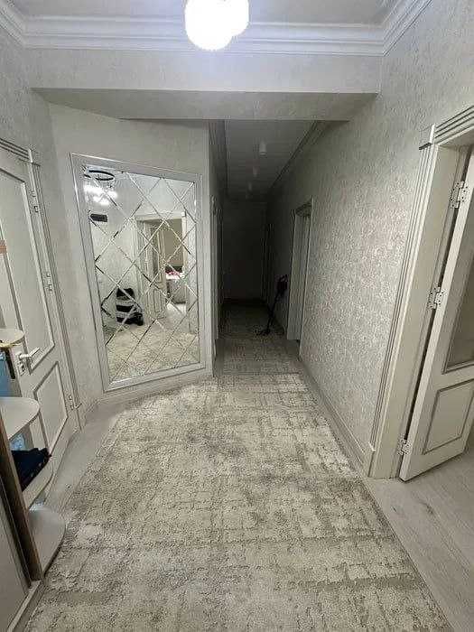 сдаю квартиру на алмазарском районе