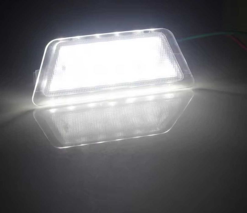 ЛЕД плафон за задния регистрационен номер за Опел Астра Opel Astra