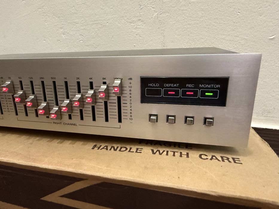 Renkforece HVPE 4041 Еквалайзер