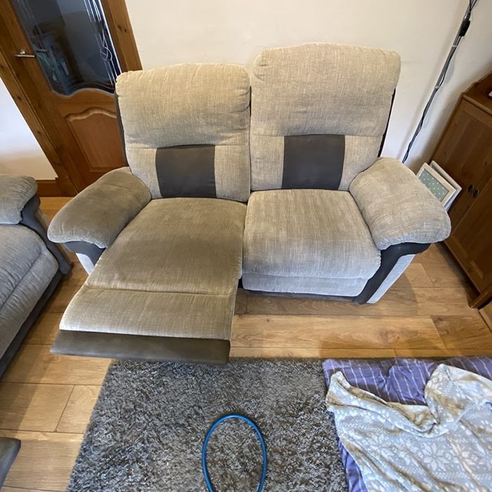 Curațare, spalare canapele, mobilier tapițat