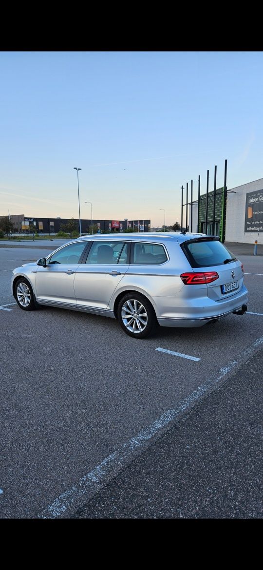 Volkswagen Passat VW Passat Variant Highline 2.0TDI 190CP 4Motion
