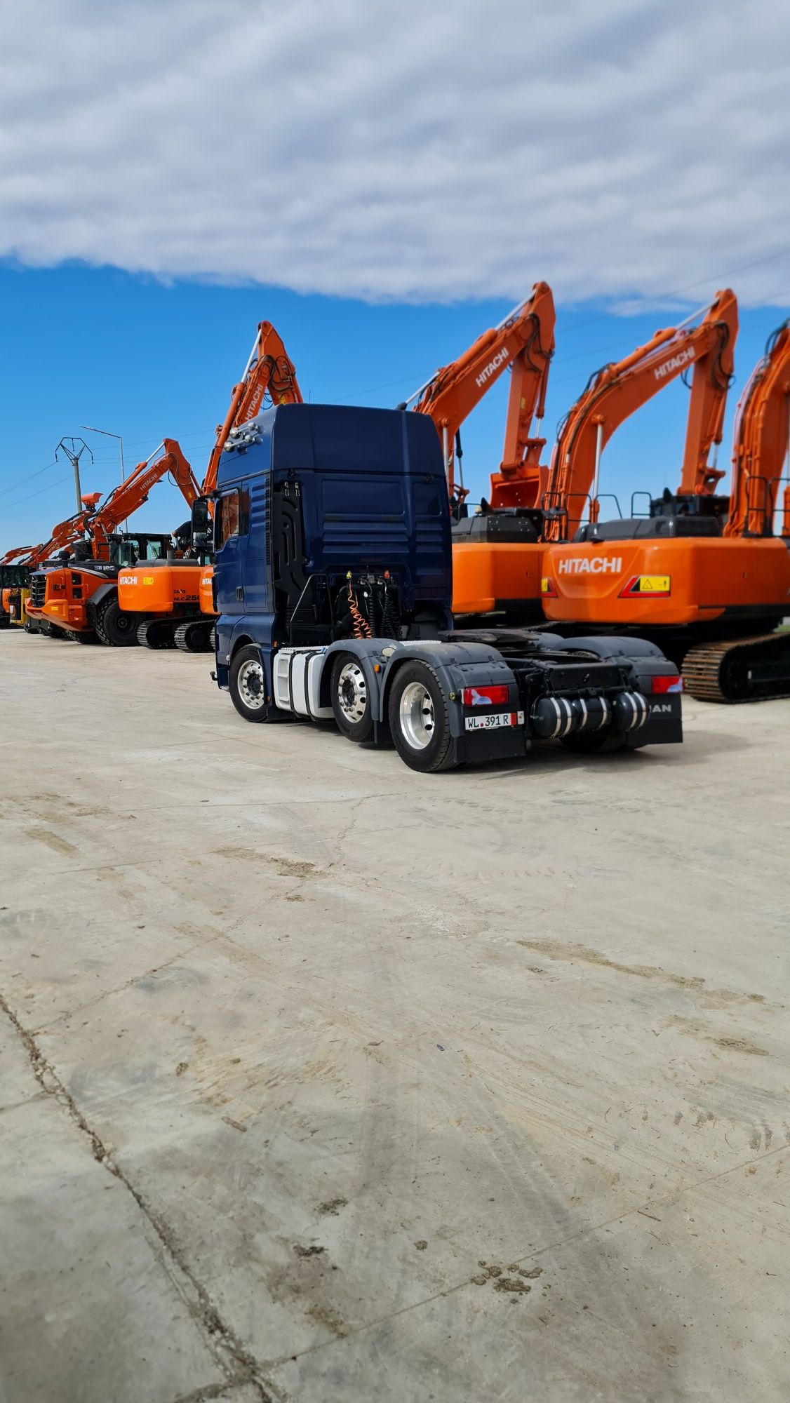 Transport utilaje,marfa trailer agabaritic