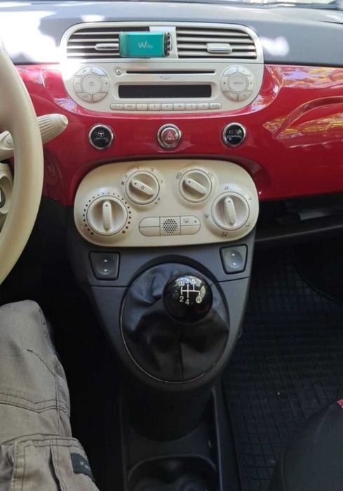 Vând Fiat 500 stare impecabila