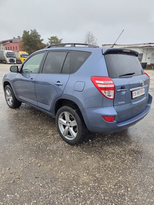 Тойота RAV4  2,0 4*4 Бензин