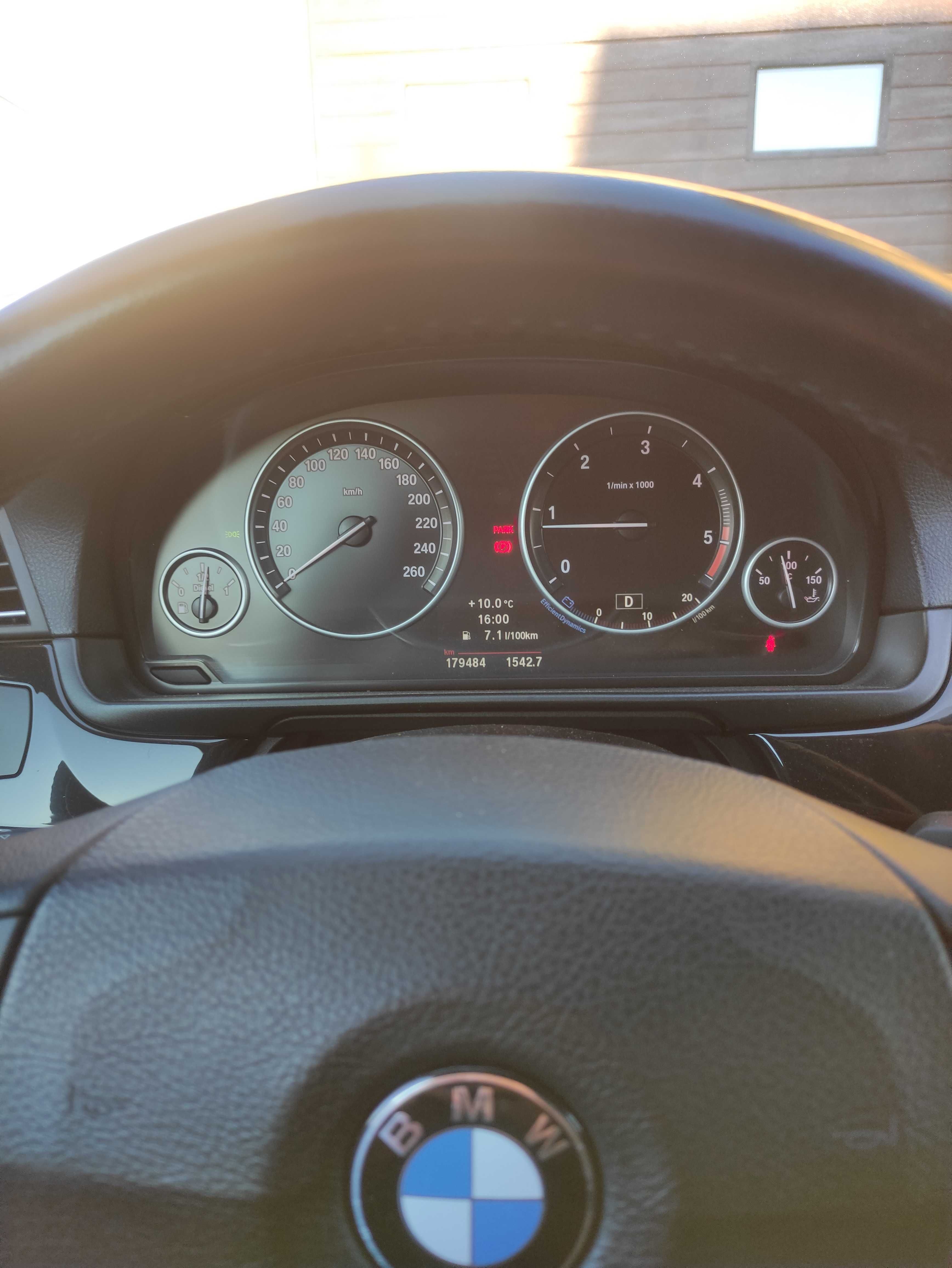 BMW seria 5 f10, an 2011, automata