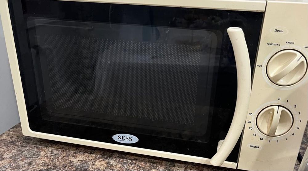 Продается микроволновка SESS
