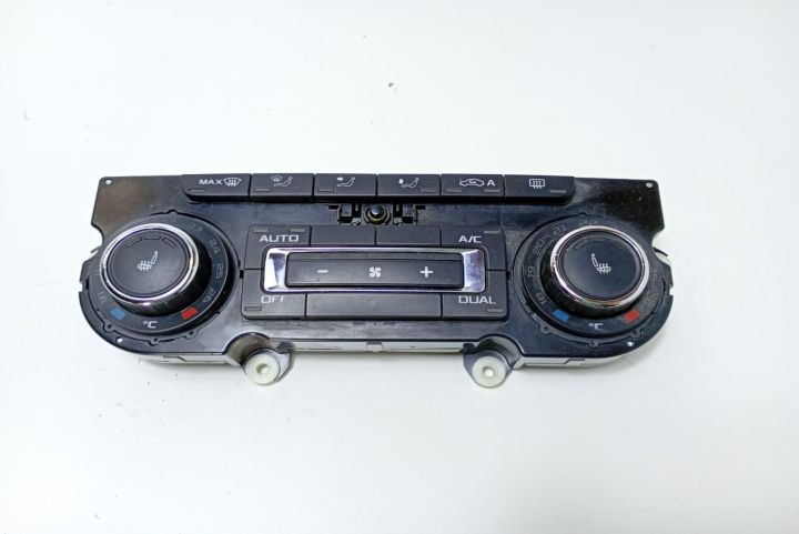 Panou  climatronic 3T0907044CE Skoda Yeti prima generatie seria