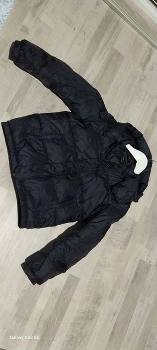 Запазено детско яке като ново за момиче.