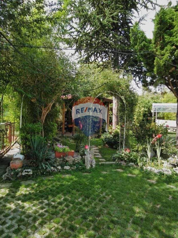 Продава се Къща в Варна, м-т Траката - 350 кв.м за 1426 €/кв.м - Снимка #7