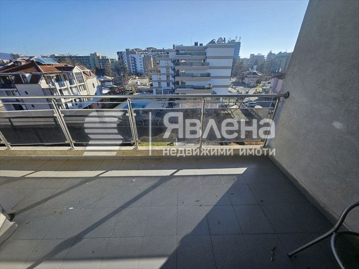Двустаен апартамент в центъра на Слънчев Бряг