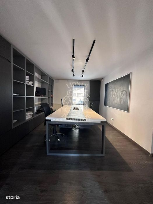 Spatiu birou 60 mp+terasa-renovat-parcare-Nasaud, Zona Centrala