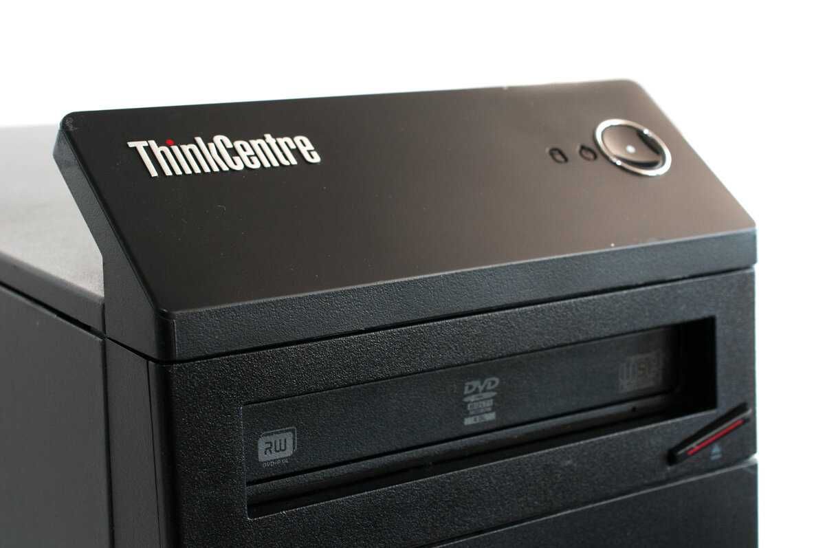 Настолен компютър Lenovo ThinkCentre M83 i5-4440 / 8GB / 500GB HDD