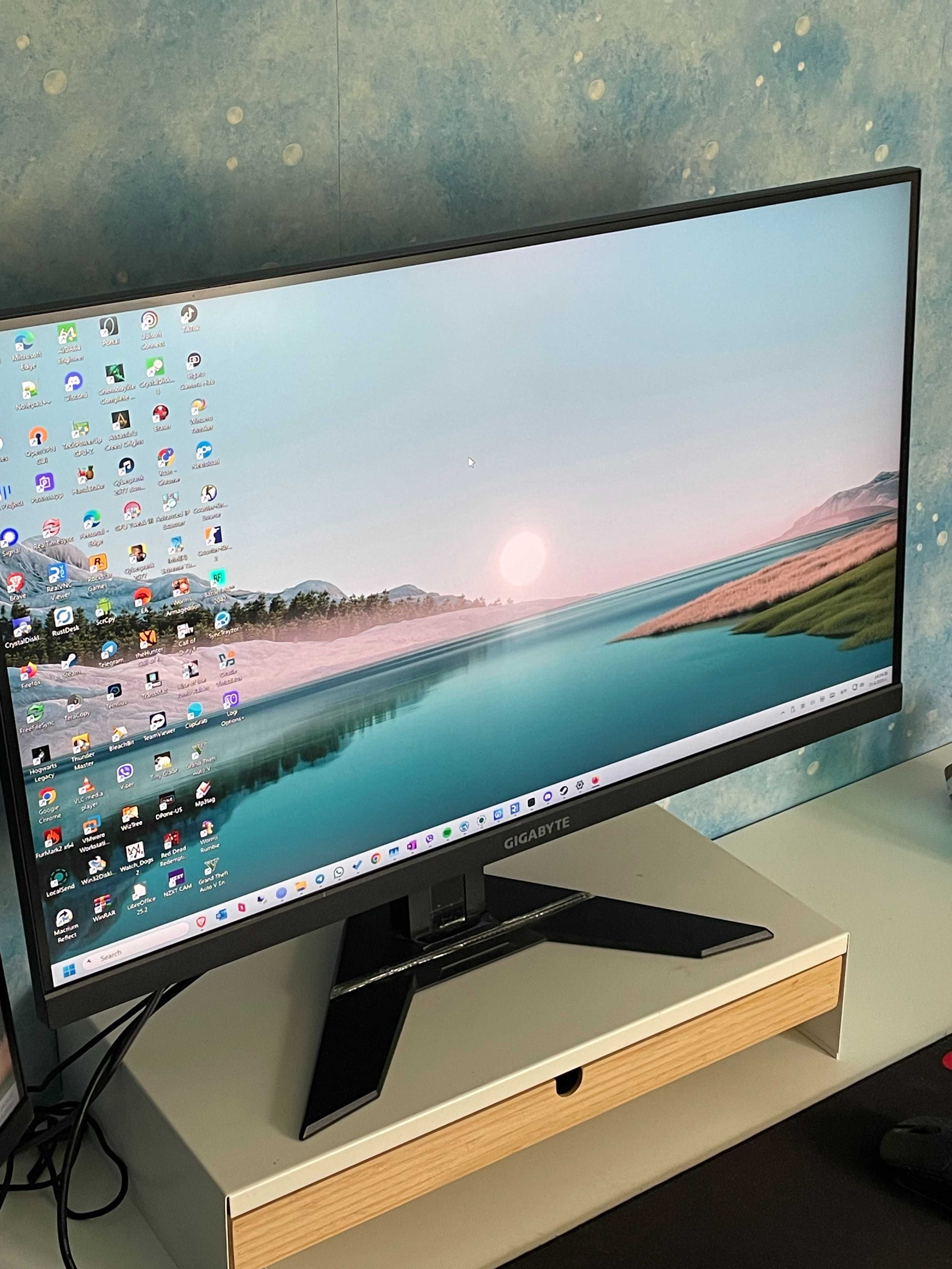 Монитор Gaming Gigabyte 28'', IPS, UHD, 1ms, 144 Hz в гаранция
