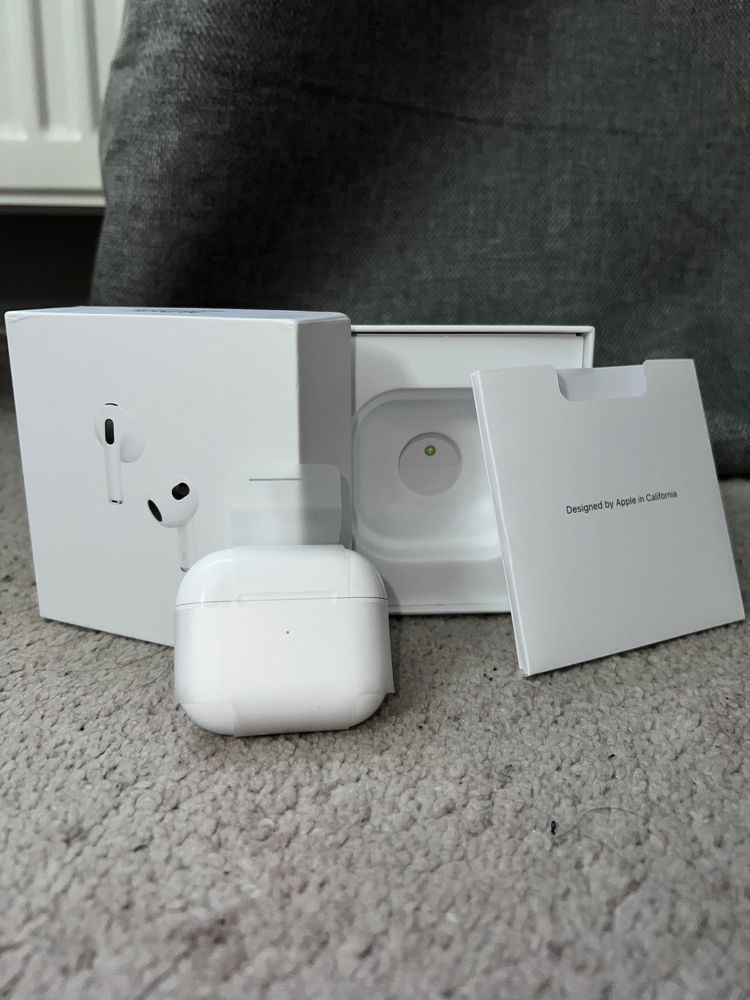 Airpods gen 3 utilizat