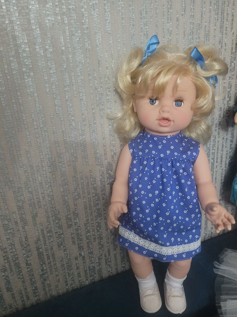 Продам куклу 50 см