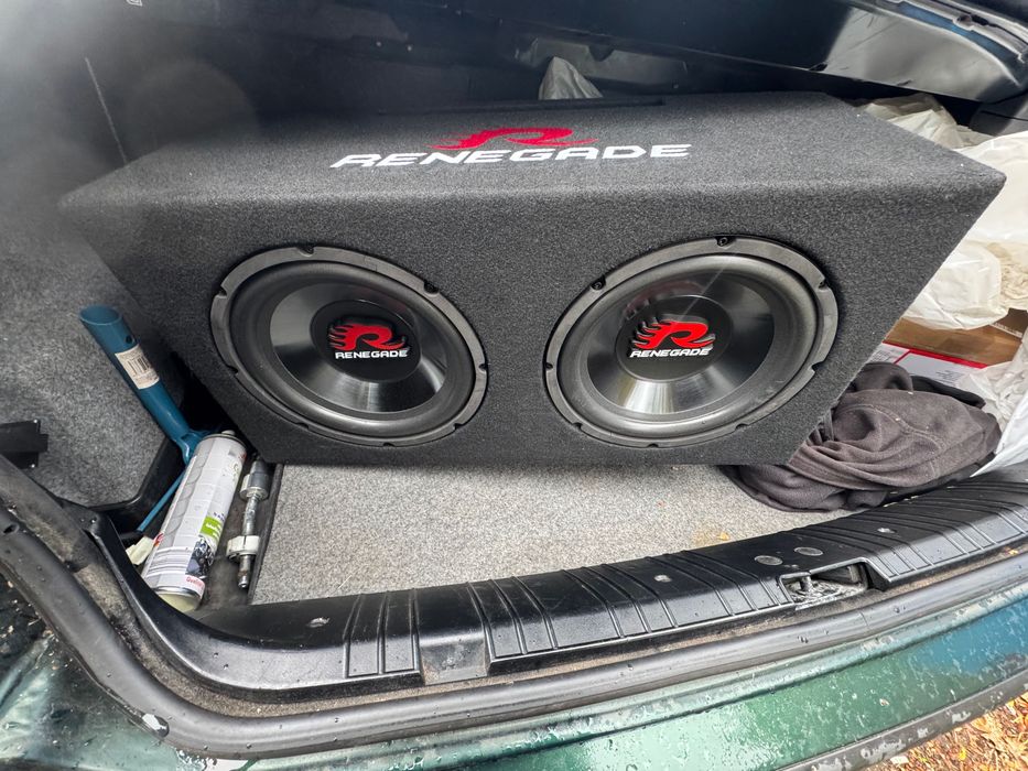 Бас каса/буфер ренегаде RXV1002