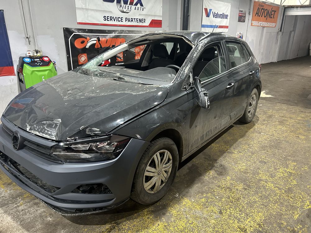 vand vw polo 2019 avariat! Avariate