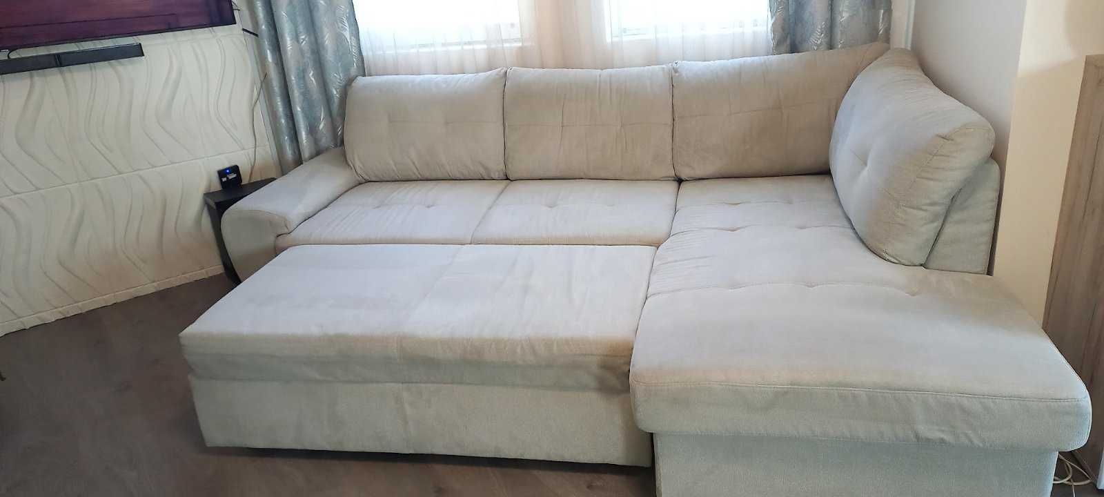 Продавам диван 1.80м / 2.30м