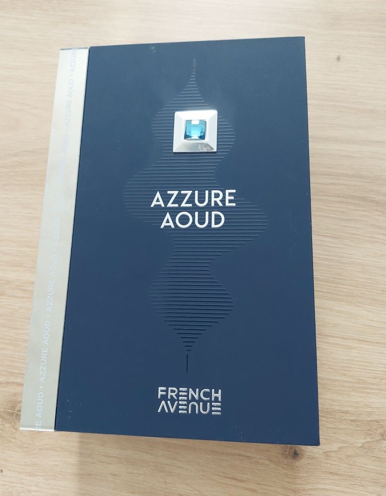Parfum Azzure Aoud  vând sau schimb