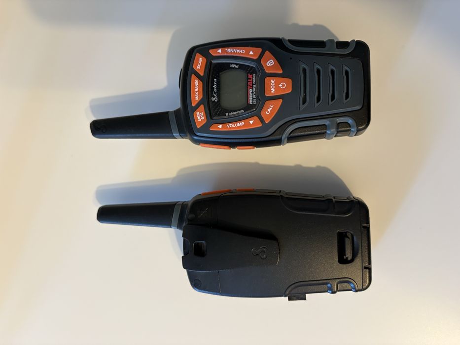 Stații Walkie-Talkie Cobra microTALK (set 2 bucăți)