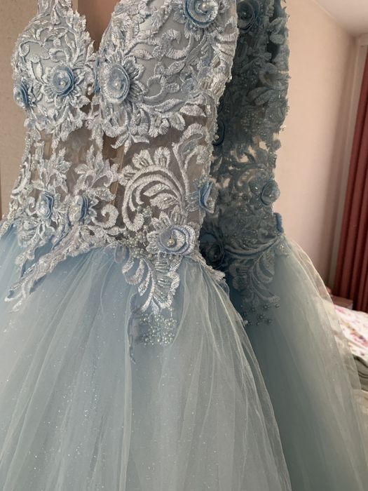 Дизайнерска бална рокля