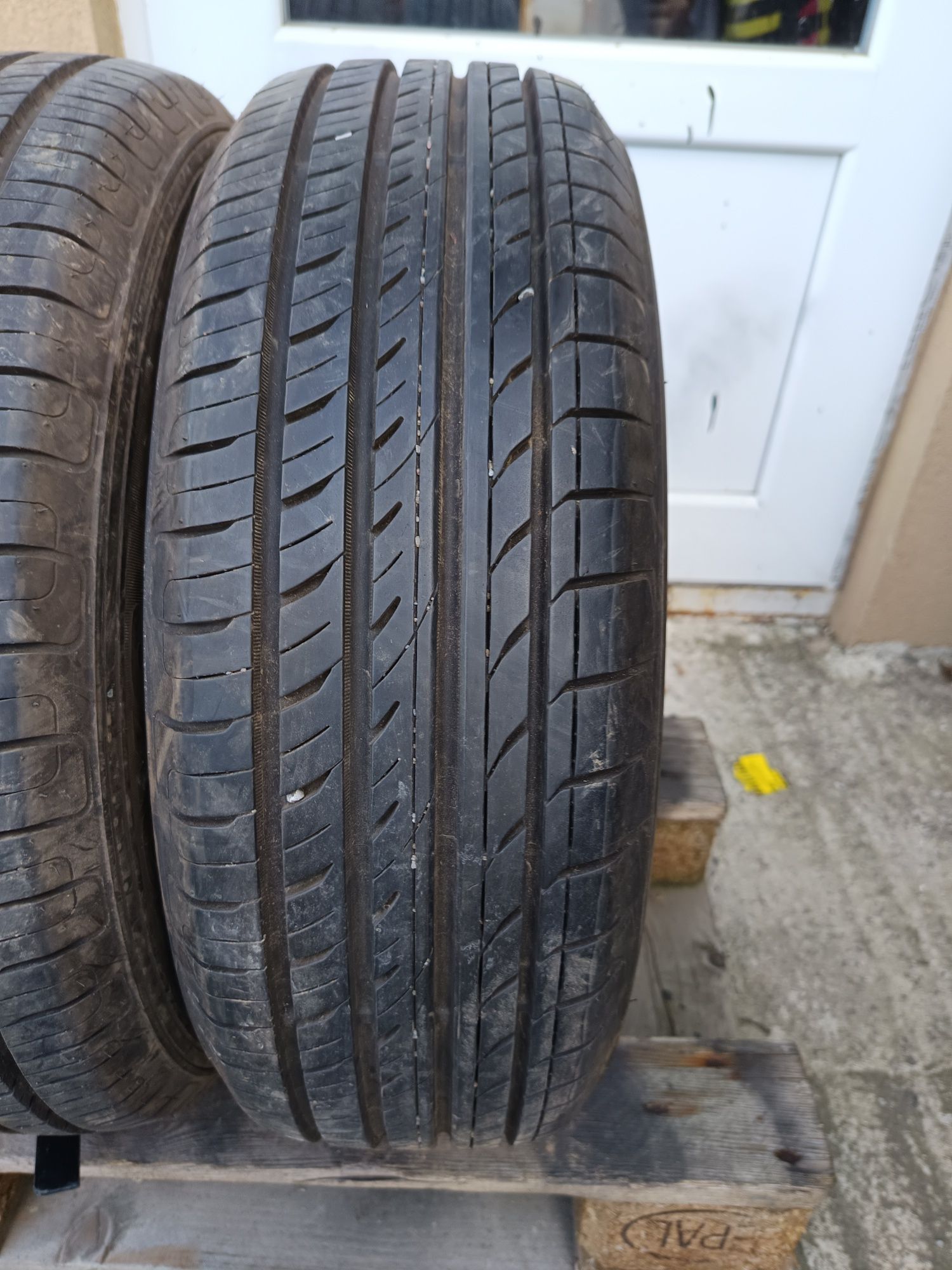 175.65.,R 14.82H TOYO ДОТ 0916