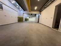 Spatiu comercial 218 mp (~1200€/m2) B-dul Independentei-Tg. Cucu