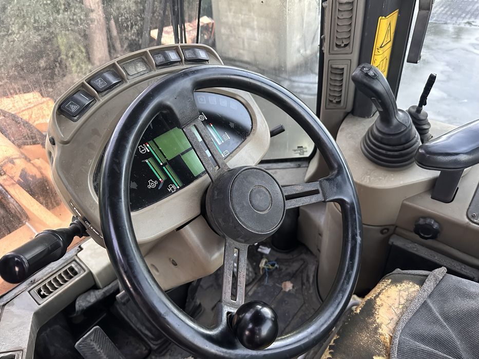 vand vola case 621d stare buna