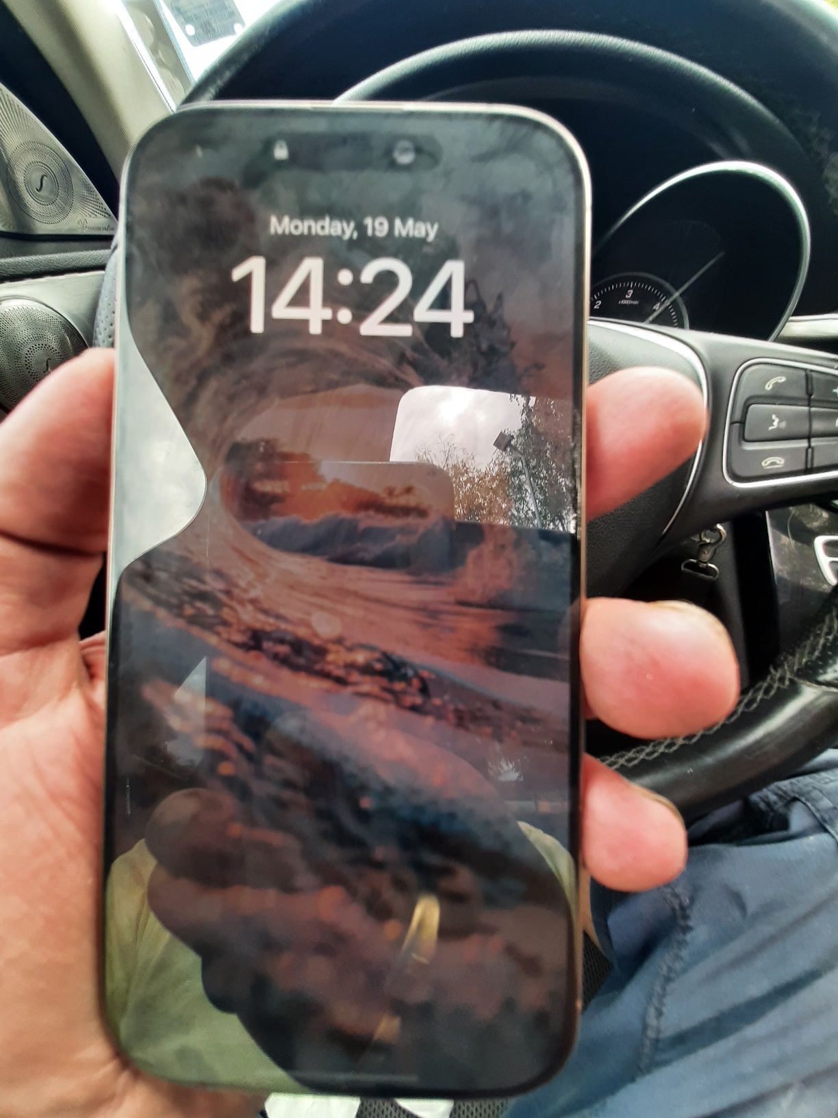 Iphone 16 pro 128 gb desert titanium 1699 lv