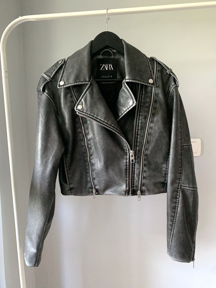 ZARA сиво кожено яке М размер