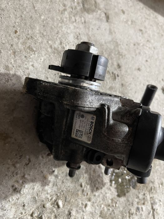 Pompa Inalta presiune 03L130755L  2.0 tdi VAG passat /cc motor cfg