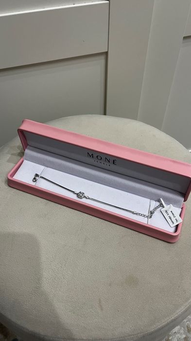 Новый, аккуратный браслет