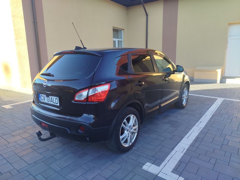 Se vinde Nissan Qashqai 2010 4x4 2.0 benzina gpl km 220000