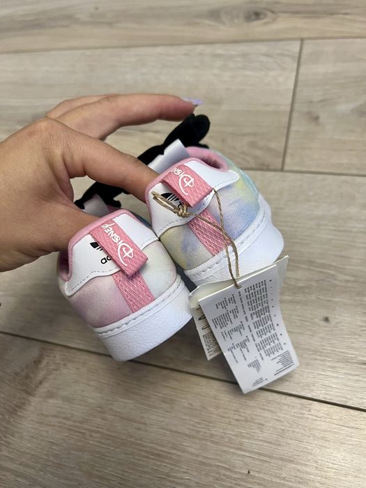 Adidas Disney x Superstar 360 Minnie Mouse