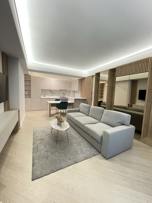 Apartament 2 camere Cortina North de inchiriat