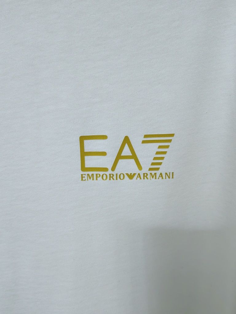 Tricou barbati,marimea L,calitate top!