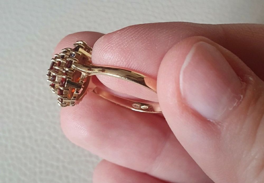 Inel aur 14K cu granat