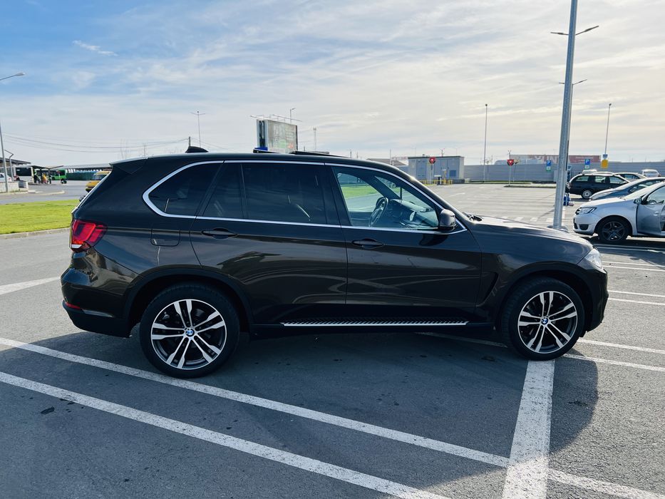 Bmw x 5  variante  an 2015 propietar