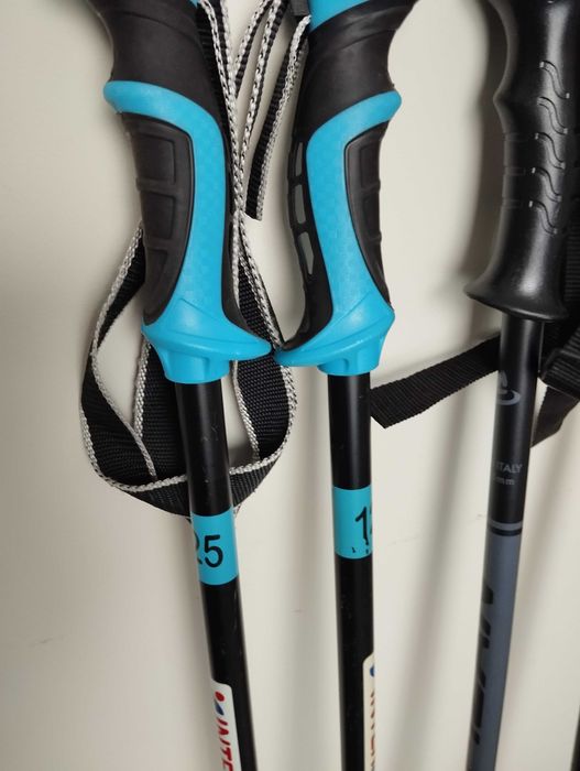 2 бр. калъфи за ски - WEDZE- 40 лв, STÖCKLI - 70 лв, 4 чифта ски щеки