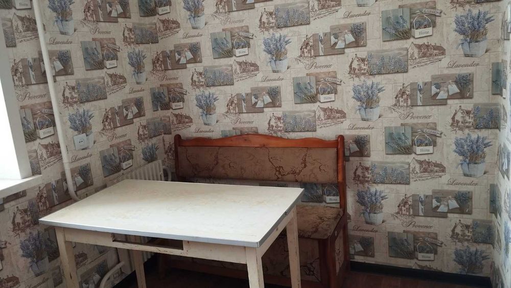 Продается 2х комнатная квартира напротив 6й школы