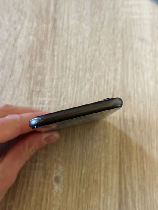Iphone 8 64 GB BH 76%