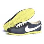 Дамски спортни обувки Nike Cortez