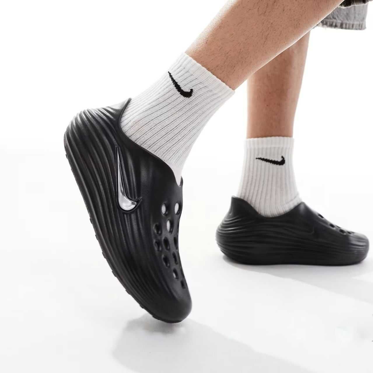 Nike Rejuven8 Slides (40-44)